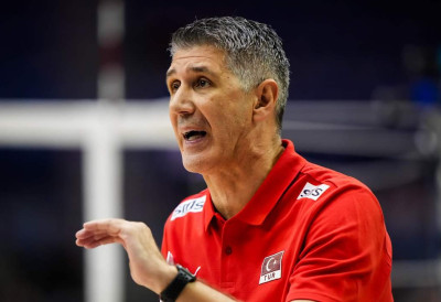 ЧУВЕНИ СРПСКИ ТРЕНЕР НАПУСТИО ТИМ: Разишли се Боба Ковач и Фенербахче