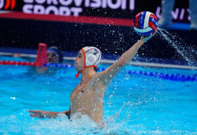 ХОЛАНДИЈА НАДИГРАЛА ИЗРАЕЛ: "Лале" у другој фази Европског првенства