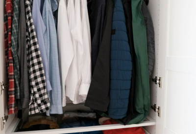 ОВАЈ ТРИК СРПСКИХ БАКА КОРИСТЕ И ЖЕНЕ СА МЕНХЕТНА Ове природне намирнице дају дуготрајан мирис свежине вашој одећи у орману