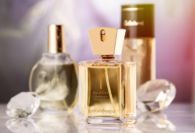 ОНЛАЈН КУПОВИНА СЕ ПРЕТВОРИЛА У КОШМАР Остала и без парфема, И БЕЗ СЕДАМ ХИЉАДА ДИНАРА, ЕВО ШТА ЈОЈ ПРЕОСТАЈЕ