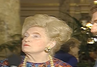 (ФОТО/ВИДЕО) ТРАМП ЈЕ ИСТА МАЈКА! Испливао стари интервју Мери Ен, а сви коментаришу да је од ње наследио МИМИКУ, али и ФРИЗУРУ! Уверите се сами