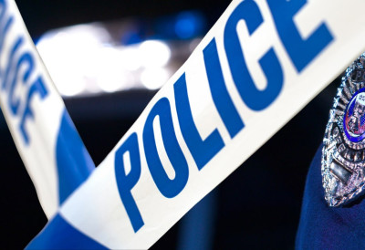 Језиво откриће потресло Темишвар ПОРЕД ИМПРОВИЗОВАНЕ НАПРАВЕ НАЛИК ГИЉОТИНИ ПРОНАЂЕН ОБЕЗГЛАВЉЕН МУШКАРАЦ