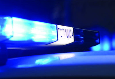 ПОЛИО БЕНЗИНОМ И ЗАПАЛИО ДВА ВОЗИЛА НА НОВОМ БЕОГРАДУ Ухапшен мушкарац (1960) због изазивања опште опасности