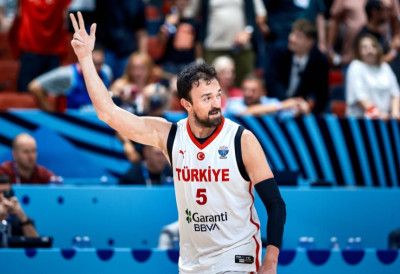 АЛИМПИЈЕВИЋ ДОБИО ВЕЛИКО ПОЈАЧАЊЕ: Турчин се вратио у Бешикташ