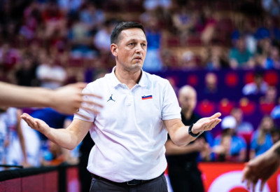 ДОНЧИЋ ОСТАЈЕ СА ИСТИМ СЕЛЕКТОРОМ: Секулић најдуговечнији на клупи Словеније, води је до 2027.