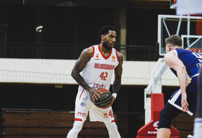 КОШАРКАШИ ВОЈВОДИНЕ СЕ РЕВАНШИРАЛИ СЛОБОДИ Стаки човек одлуке у трилеру