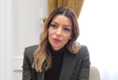 МИНИСТАРКА МЕСАРОВИЋ НАЈАВИЛА: Ови грађани ослобођени јануарског рачуна за струју на иницијативу председника ОДГОВОРАН ПОТЕЗ ДРЖАВЕ