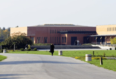 ВИШЕ ПОЛАЗАКА АУТОБУСА У СУБОТУ Очекује се већа посета Градском гробљу за Задушнице