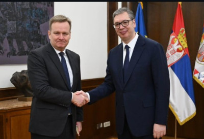 ВУЧИЋ СЕ САСТАО СА СОРЕНСЕНОМ "Безбедност Срба је угрожена"