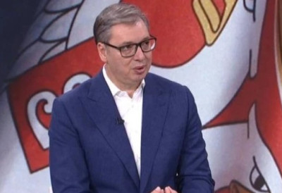 ПРЕДСЕДНИК ВУЧИЋ НА ОТВАРАЊУ ИЗЛОЖБЕ "НИТИ ДРЖАВНОСТИ"  Поставка елемената уписаних у Национални регистар нематеријалног културног добра