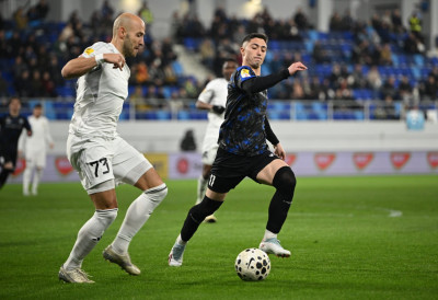 ФУДБАЛЕРИ ТСЦ-а И ЧУКАРИЧКОГ ПОДЕЛИЛИ БОДОВЕ У БАЧКОЈ ТОПОЛИ: Милетић растужио навијаче на северу Србије