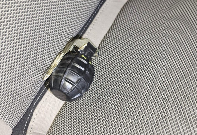 (ФОТО, ВИДЕО) МЛАДИ НОВОСАЂАНИН УХАПШЕН У БЕОГРАДУ: Носио ручну бомбу у џепу јакне