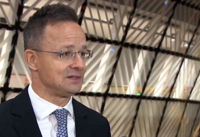 ”ЕУ НЕ ТРЕБА ДА ПРОДУЖАВА УБИЈАЊЕ” Сијарто: Јасно је ко ће победити у рату у Украјини