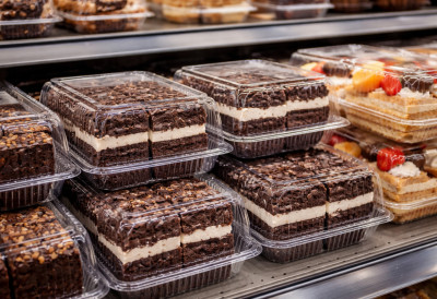 (ВИДЕО) Не наседајте на натпис "домаће" КУПИО КОЛАЧЕ У МАРКЕТУ ПА СЕ ЗГРОЗИО КАДА ЈЕ ПРОЧИТАО ДЕКЛАРАЦИЈУ Шта заиста једемо?