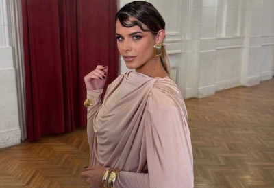 ПОСЛЕ ПОРОЂАЈА ИЗГЛЕДА БОЉЕ НЕГО ИКАД (ВИДЕО, ФОТО) „Звезда Гранда” се вратила на сцену па ПРИЗНАЛА ДА ЈОЈ ТЕШКО ПАДА РАЗДВАЈАЊЕ ОД БЕБЕ: „Тренутно не можемо другачије”