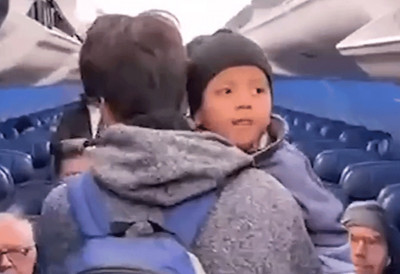 Морали су да попусте: ПЕТОГОДИШЊАК КОГА ЈЕ УХАПСИО ICE ПУШТЕН КУЋИ (ВИДЕО)