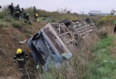 Укинут притвор ВОЗАЧУ АУТОБУСА СМРТИ У тешкој саобраћајки код Сремске Митровице ЖИВОТ ИЗГУБИЛО ТРОЈЕ ЉУДИ Осумњиченом одређена ОВА мера