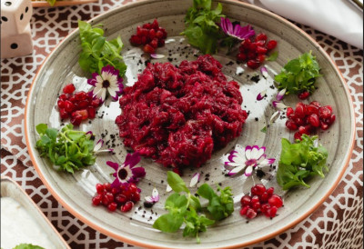 Само три састојка, а ефекат моћан! ИМУНО САЛАТА јача организам и омиљени је прилог уз месо