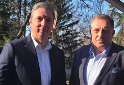 О сарадњи између Србије и Српске ВУЧИЋ С ДОДИКОМ о најважнијим регионалним темама (ФОТО)