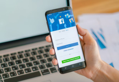 МЕТА ГАСИ МЕСИНЏЕР! Пре него што нестане, на овај начин можете да САЧУВАТЕ све своје поруке и разговоре