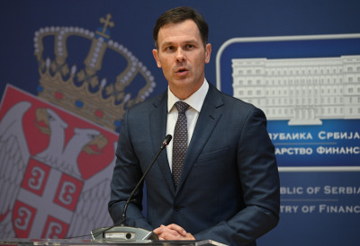 МИНИСТАР МАЛИ НАЈАВИО: Сутра исплата увећаних плата запосленима у јавној управи