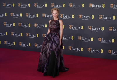 (ФОТО) Никад лепша! У ХАЉИНИ СРСКЕ КРЕАТОРКЕ ЧУВЕНА „СКАЛИ“ одушевила и привукла пажњу модних критичара