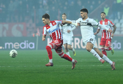 ДЕЈАН СТАНКОВИЋ ПРЕЛОМИО, КОСТОВ СТАРТЕР ПРОТИВ ЛИЛА! Стрелац гола у вечитом дербију добио предност над Лучићем!