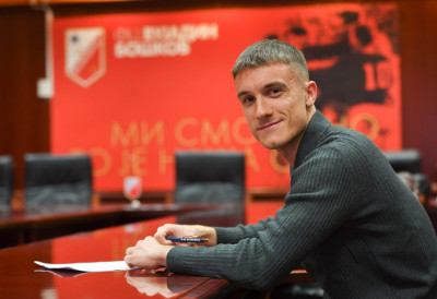 ВОША ДОБИЛА ПОЈАЧАЊЕ Везиста Марко Величковић потписао за ФК Војводину до 2029. године