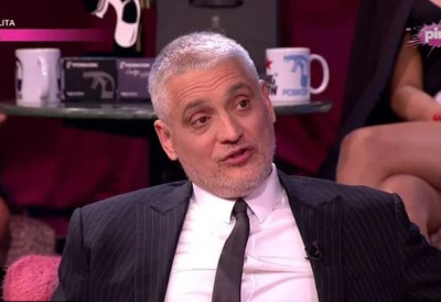 РУСВАЈ КОД ПАЛАТЕ ПРАВДЕ Чеда Јовановић претукао београдског адвоката у кафићу ОБОЈИЦА ИМАЈУ ДРУГАЧИЈЕ ВЕРЗИЈЕ ДОГАЂАЈА, ево шта се, наводно, догодило