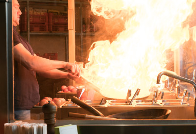 ОПАСНОСТ ВРЕБА НОЋУ У ВАШЕМ ДОМУ Седам уређаја које никако не смете оставити укључене у струју