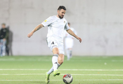 ПОРАЗ ПРЕД ДУЕЛ С ВОЈВОДИНОМ: Чукарички промашио пенал, „романтичари“ славили у београдском дербију у Зајечару