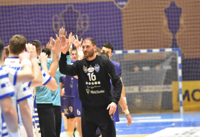 ХИТНО ОПЕРИСАН ГОЛМАН ШАПЧАНА: Уграђен му стент, о наставку каријере након опоравка