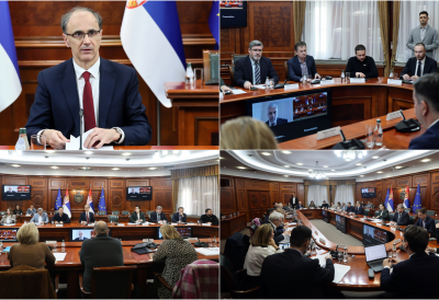 ПРОСЕЧНА ПЛАТА ПРЕШЛА ХИЉАДУ ЕВРА Одржана седница Савета за раст БДП-а