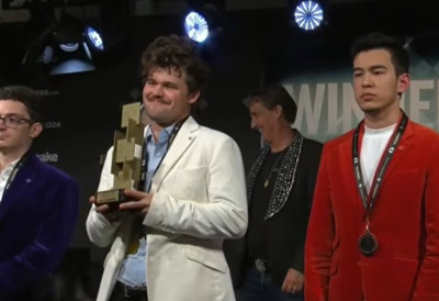 МАГНУС КАРЛСЕН И ДАЉЕ НЕПРИКОСНОВЕН: Освојио 21. титулу планетарног првака