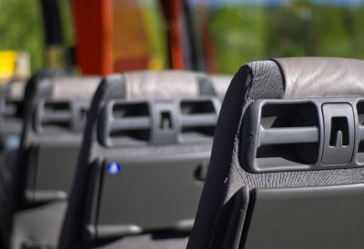 АУТОБУС СА ЂАЦИМА ИСКЉУЧЕН ИЗ САОБРАЋАЈА Тешке неправилности у организованом превозу деце у Јагодини