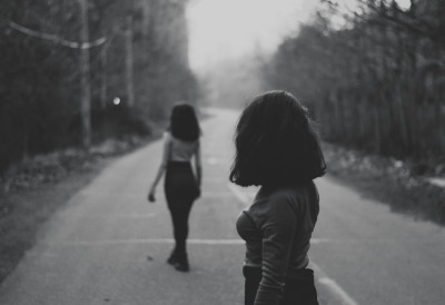 ФРОЈД ЈЕ РЕКАО ДА ОВЕ ДВЕ СТВАРИ МУДРИ ЉУДИ НИКАД НЕ ГОВОРЕ Ево зашто их не треба износити другим људима