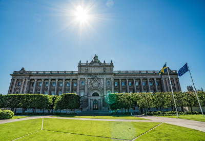 Шведска жртвује девојчице због политичке коректности ИЗМЕЂУ 13.000 И 28.000 ЖЕНСКЕ ДЕЦЕ И ДАЉЕ У РИЗИКУ