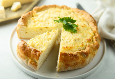 НЕЖНО, ВАЗДУШАСТО И КРЕМАСТО Суфле од три врсте сира који успева и почетницима