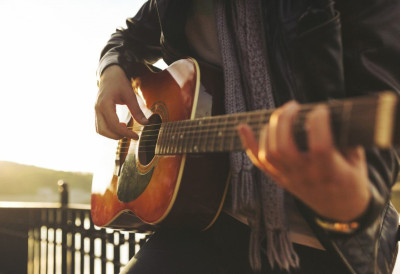 ШТУЛИЋ УДАРИО НА ТРИБЈУТ БЕНДОВЕ! „Филигранима” стиже папрена казна ако наставе да свирају Азру „ТО НИЈЕ ОМАЖ, ВЕЋ УНАКАЖАВАЊЕ ОРИГИНАЛНЕ УМЕТНИЧКЕ ВИЗИЈЕ”