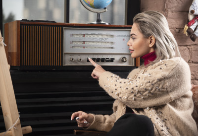 ГАСИ СЕ РАДИО СЛОБОДНА ЕВРОПА Прекинуто финансирање после 8 година рада у Румунији