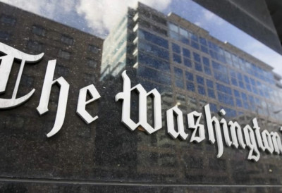 СУМРАК УМИРУЋИХ ОАЗА ПРАВОГ НОВИНАРСТВА Милијардер Безос отпушта стотине радника из Вашингтон поста ЗАПОСЛЕНИ СУ ЊЕГОВ ПОТЕЗ НАЗВАЛИ “ПРАВО КРВОПРОЛИЋЕ"