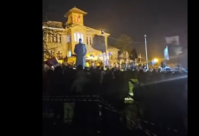 ПРОТЕСТ СТУДЕНАТА У БЛОКАДИ У ОРАШЦУ: “Сретнимо се поново”