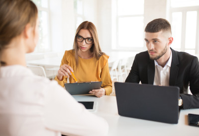 БРОЈ НЕЗАПОСЛЕНИХ У СРБИЈИ ОПАДА  Скоро 14.000 мање него пре годину дана ЕВО КО НАЈЛАКШЕ ДОЛАЗИ ДО ПОСЛА