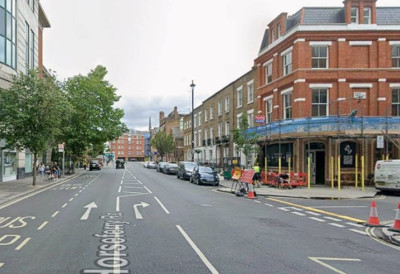 БЕБА ПАЛА СА ЗГРАДЕ, Мајка оптужена за убиство новорођене кћери