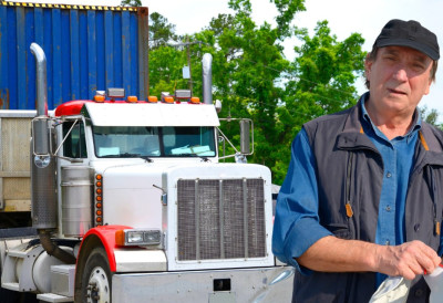 КАМИОНЏИЈЕ У СРБИЈИ СПРЕМНЕ И НА ПОСЛЕДЊУ ОПЦИЈУ Ако не буде скоријег решења, ево шта намеравају да ураде