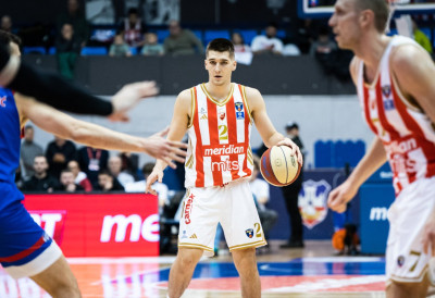 ОБРАДОВИЋ ПРОТИВ СВОГ УЗОРА ПЕШИЋА: Звезда вечерас дочекује Бајерн