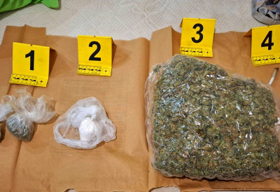ПАО ЗБОГ МАРИХУАНЕ И КОАКИНА Полиција ухапсила осумњиченог, пронашла му килограм канабиса