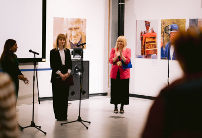 КУЛТУРНА САРАДЊА СРБИЈЕ И МЕКСИКА СЕ ПРОДУБЉУЈЕ Отворена изложба у Свилари која спаја две културе