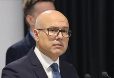 ЛИДЕР НАПРЕДЊАКА МИЛОШ ВУЧЕВИЋ НАЈОШТРИЈЕ ОСУДИО ПОДСМЕВАЊЕ БОЛЕСНОМ ДЕЧАКУ "За разлику од тих болесника, Андрија има чисто срце и златну душу" Ево шта је поручио