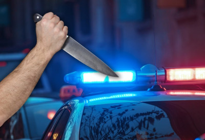 УЖАС У ДОБРИЦИ! Тинејџер (19) ухапшен због бруталног породичног насиља ПРЕТУКАО И ИЗБО ОЦА НОЖЕМ